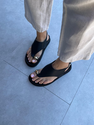 Liana Sandal